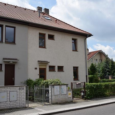 Classical House In Prague 6 Экстерьер фото