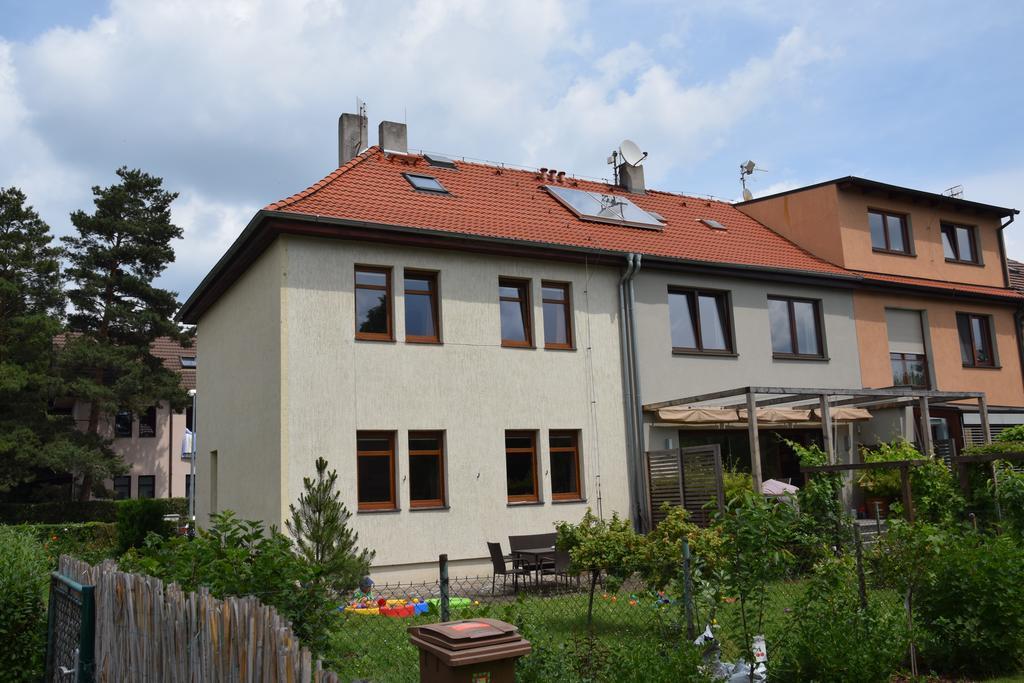 Classical House In Prague 6 Экстерьер фото